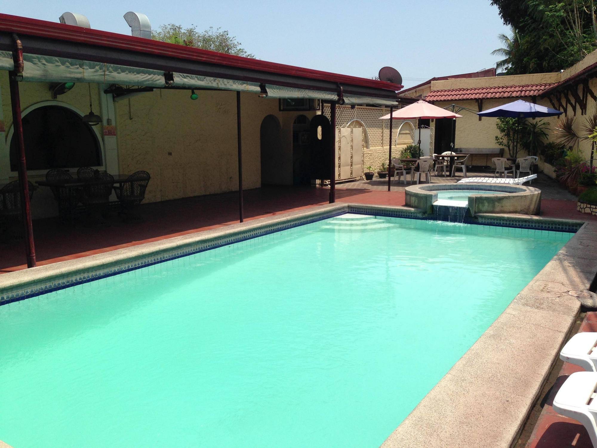 Phoenix Hotel アンヘレス エクステリア 写真