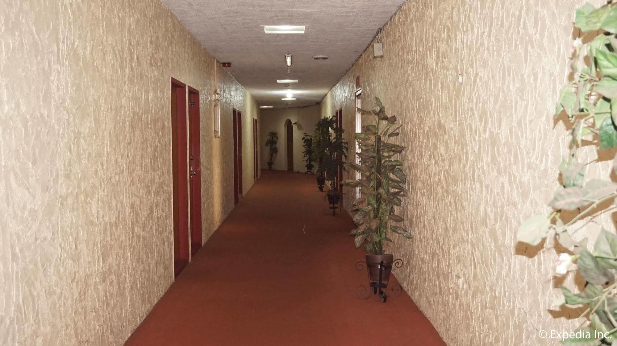 Phoenix Hotel アンヘレス エクステリア 写真